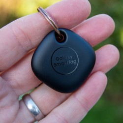 Samsung Galaxy SmartTag crni